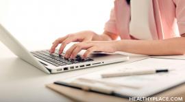 Do you go online for mental health information? How do you know if it’s trustworthy? And should you take other people’s advice for your mental health? Read this.