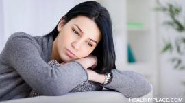 Side effects of depression are thought to cause depressed people to die 25 years sooner. Read about emotional, physical, social effects of depression.