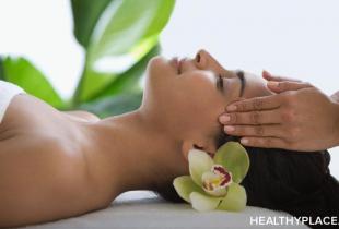 Overview of massage therapy as an alternative treatment for depression and whether massage therapy works in treating depression.