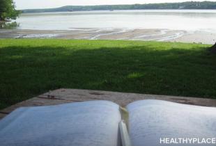 Here are 23 journal prompts for self-esteem building. You can become more confident by journaling. Check out these journal prompts and rock your self-esteem.